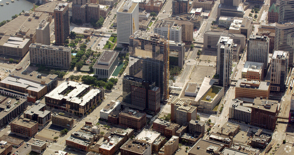 250 Nicollet Mall, Minneapolis, MN à louer - Aérien - Image 2 de 11