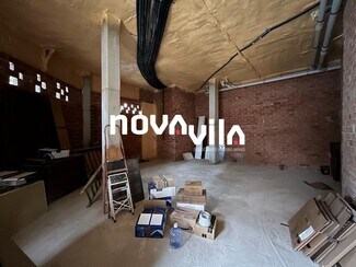 Plus de détails pour Bureau/Commerce de détail à louer