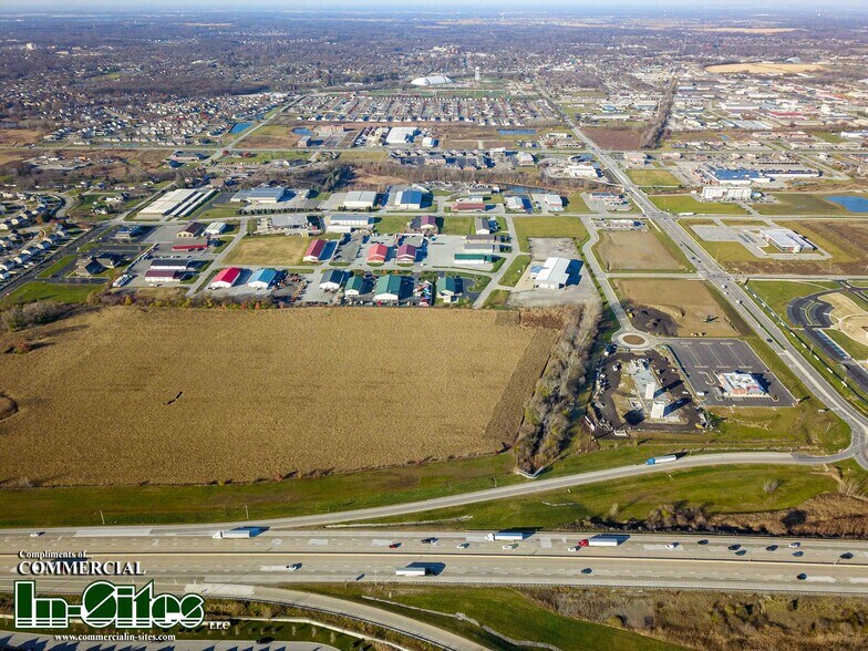 11040 Broadway St, Crown Point, IN à vendre - Photo du bâtiment - Image 3 de 4