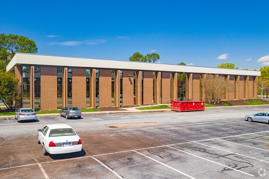 1603 Santa Rosa Rd, Richmond, VA for sale - Building Photo - Image 3 of 14