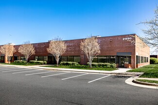 Plus de détails pour 21690 Red Rum Dr, Ashburn, VA - Local d'activités à louer