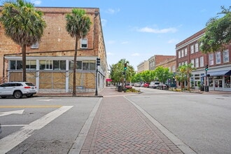 322 W Broughton St, Savannah, GA for lease Interior Photo- Image 2 of 8