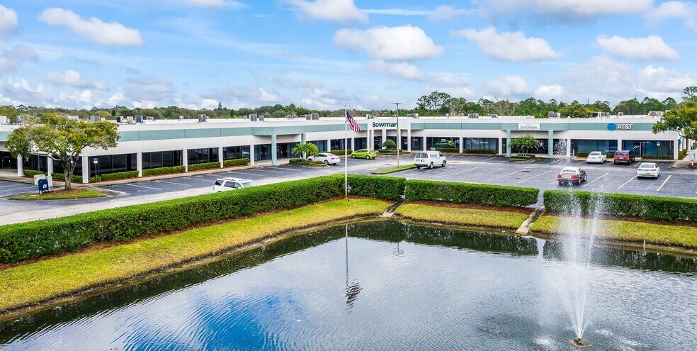 4450 W Eau Gallie Blvd, Melbourne, FL à louer - Photo du bâtiment - Image 2 de 3