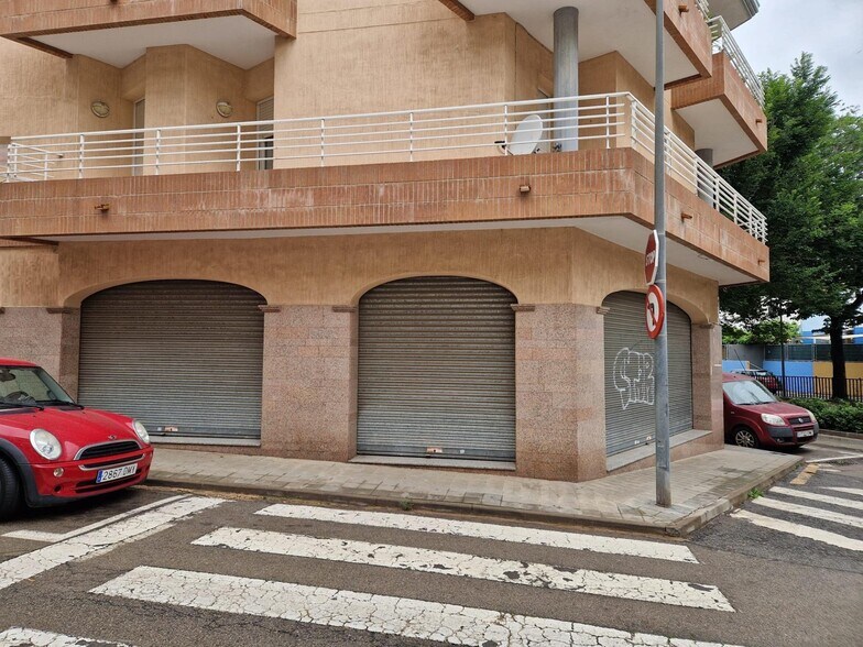 Immeuble residentiel dans Roses, Gerona à vendre - Photo principale - Image 1 de 4