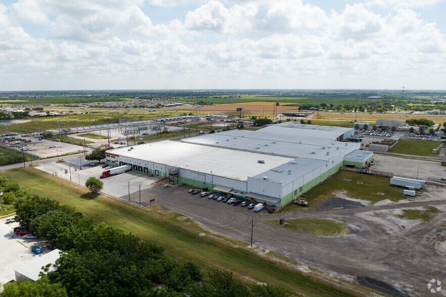 1010 E Chapin St, Edinburg, TX for lease - Aerial - Image 3 of 5