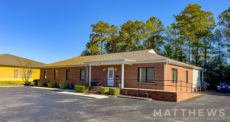 32 Office Park Dr, Jacksonville, NC for sale - Building Photo - Image 1 of 3