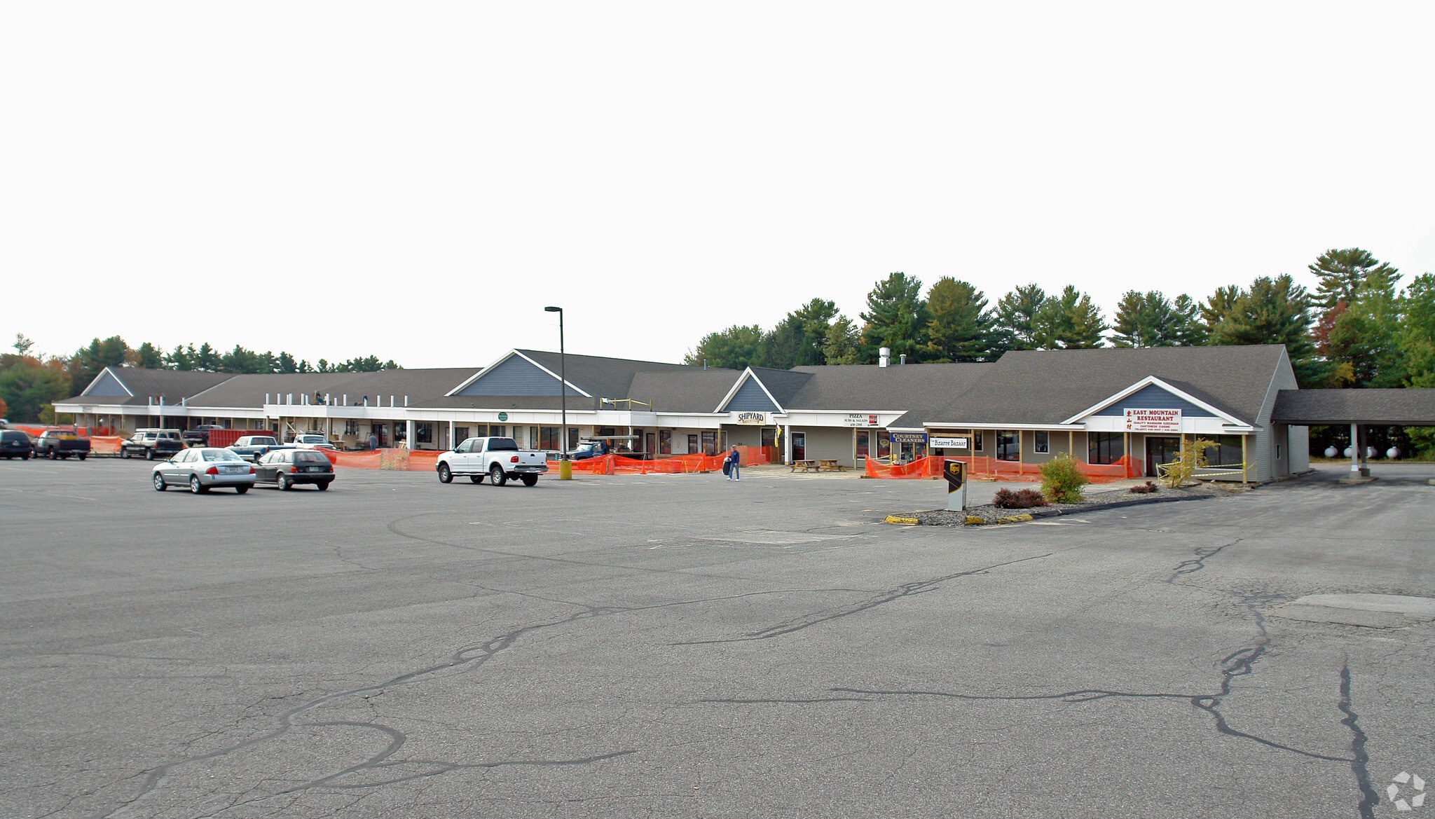 28 Levesque Dr, Eliot, ME for lease Primary Photo- Image 1 of 14