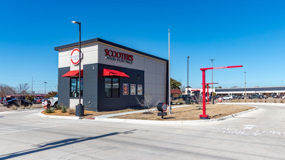 1901 W Northwest Hwy, Garland, TX for lease - Building Photo - Image 3 of 10