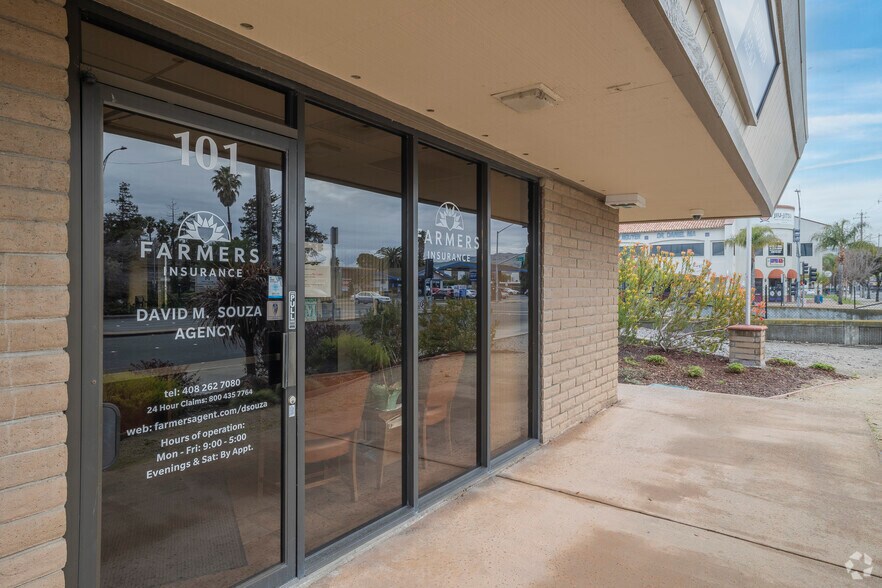 101-105 Serra Way, Milpitas, CA à louer - Photo du bâtiment - Image 3 de 19