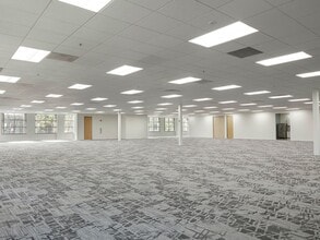 680 N McCarthy Blvd, Milpitas, CA à louer Photo intérieure- Image 1 de 14