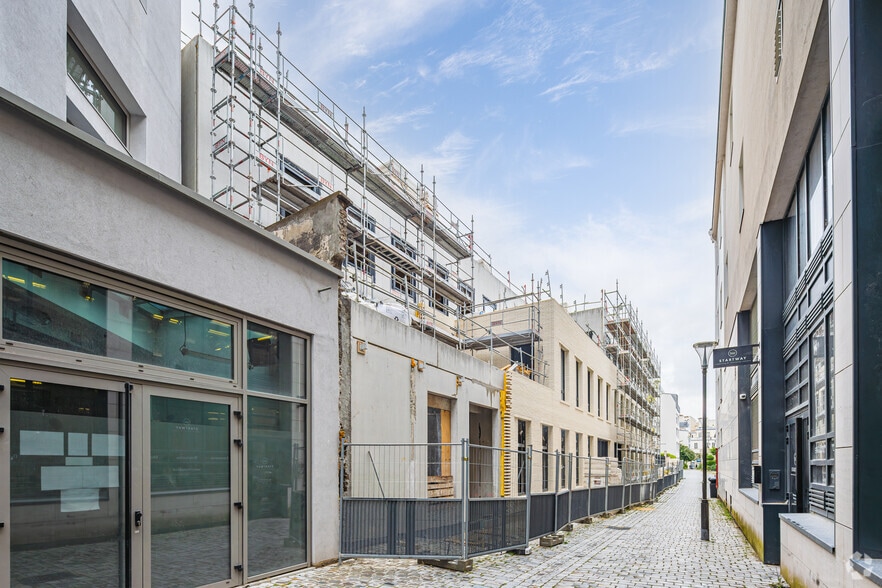 36 Rue Du Chemin Vert, Paris for lease - Building Photo - Image 3 of 4