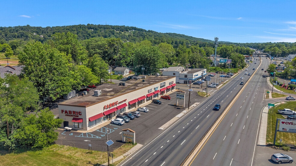 785-791 Rt 22, North Plainfield, NJ for lease - Building Photo - Image 3 of 3