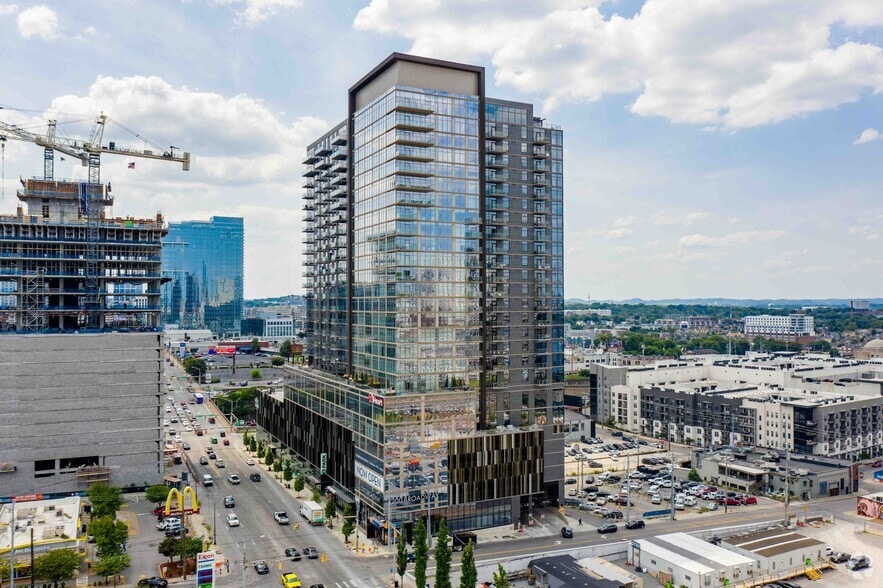 1200 Broadway, Nashville, TN for lease - Primary Photo - Image 1 of 7