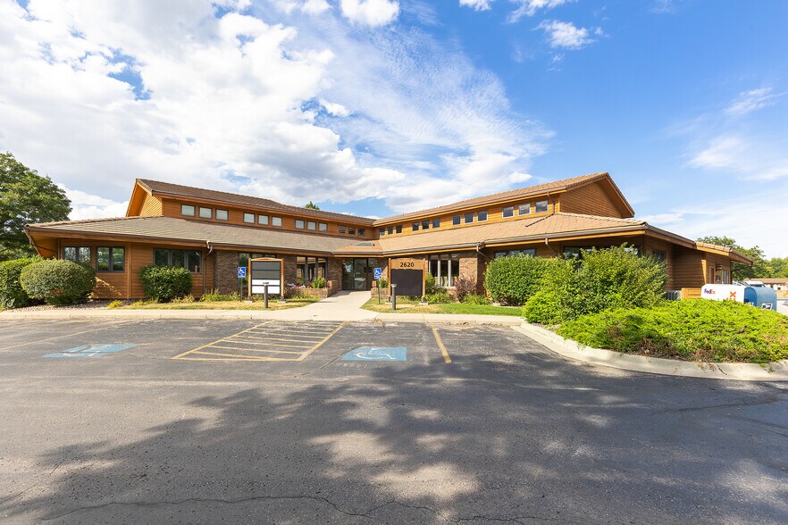 2620 Jackson Blvd, Rapid City, SD à louer - Photo du bâtiment - Image 2 de 19