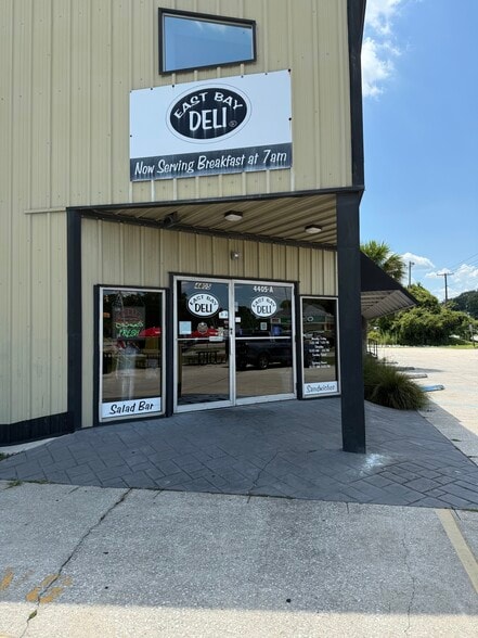 4405 Dorchester Rd, Charleston, SC for sale - Building Photo - Image 2 of 22