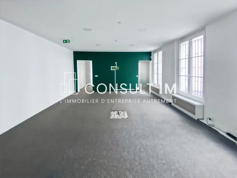 Bureau dans Paris à vendre - Photo du bâtiment - Image 3 de 9