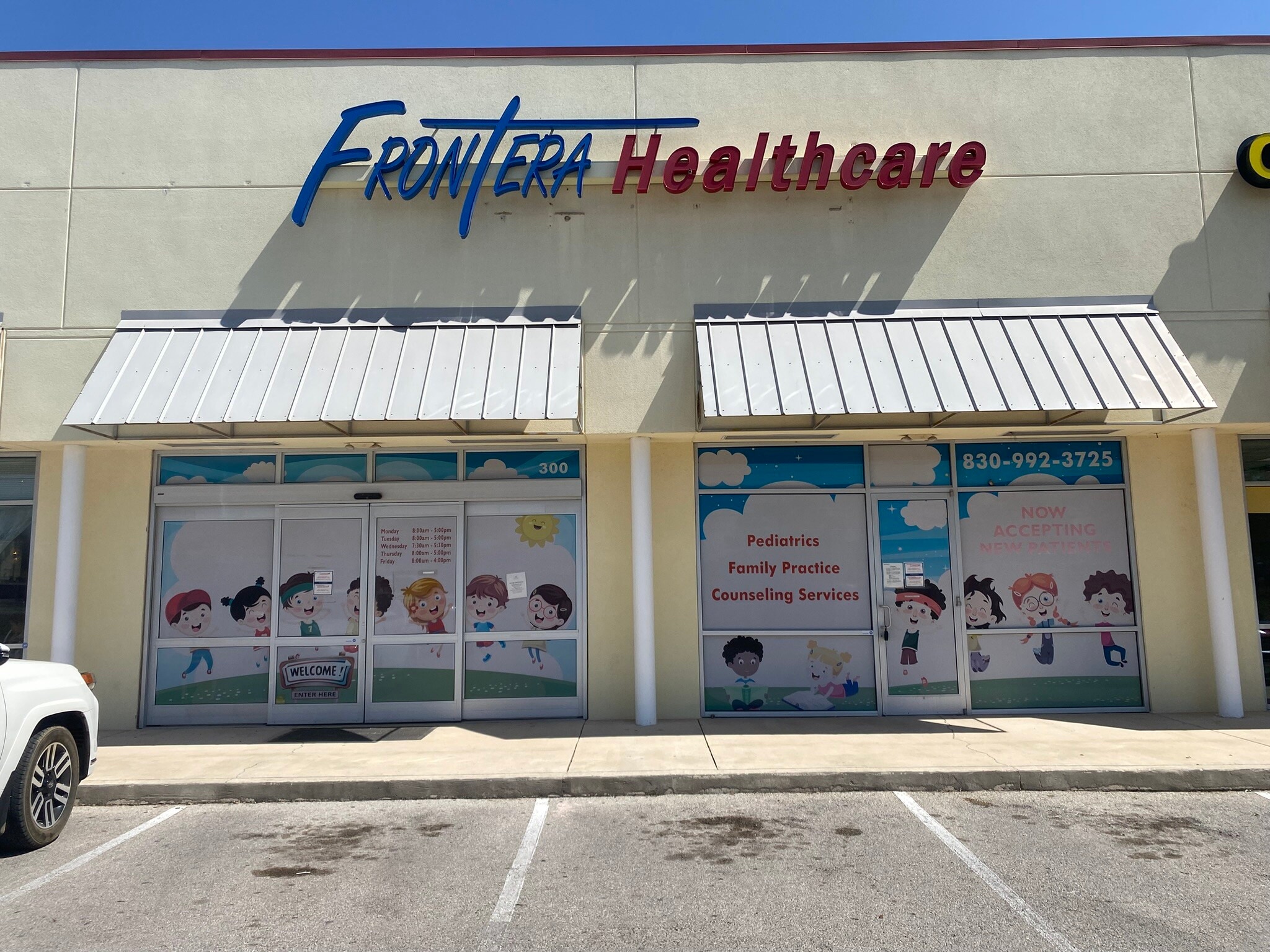 1408-1412 E Main St, Fredericksburg, TX for lease Building Photo- Image 1 of 2