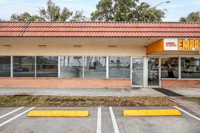 More details for 5552 NW 31st Ave, Fort Lauderdale, FL - Retail for Lease