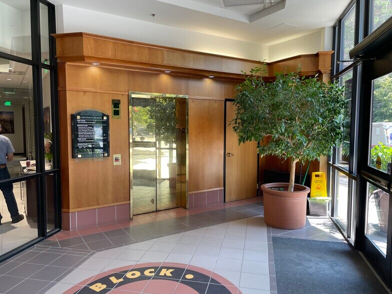 40 W 14th St, Helena, MT à louer - Photo du bâtiment - Image 2 de 4