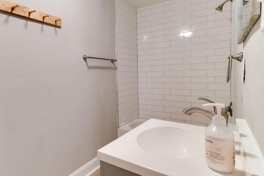 217-221 Burk Ave, Wildwood, NJ à vendre - Photo intérieure - Image 3 de 17