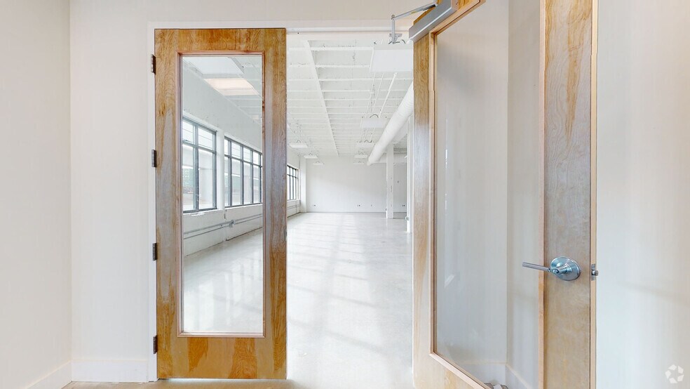 929-933 White St, Atlanta, GA à louer - Numérisation 3D de Matterport - Image 2 de 44
