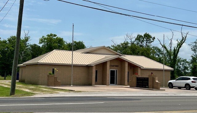 More details for 7912 Bayway Dr, Baytown, TX - Office for Sale