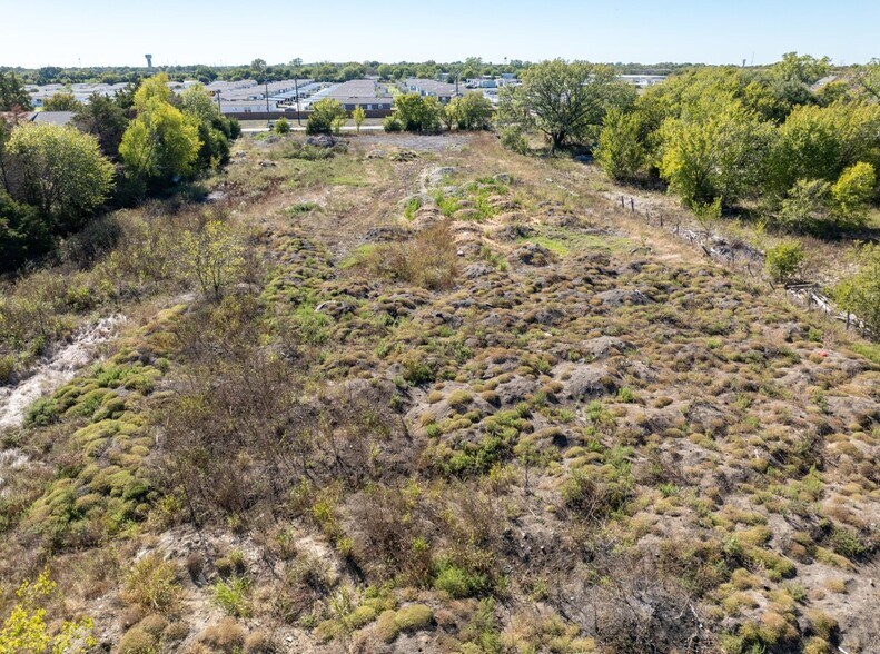 2033 Vinson rd, Wylie, TX à vendre - Photo du bâtiment - Image 2 de 8