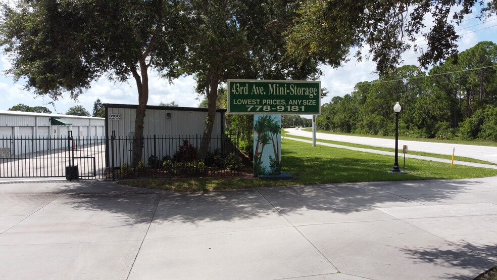 3100 43rd Ave, Vero Beach, FL for lease - Primary Photo - Image 2 of 6