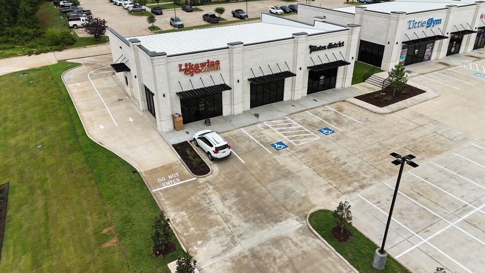7596 Old Jacksonville Highway, Tyler, TX for lease - Building Photo - Image 2 of 9