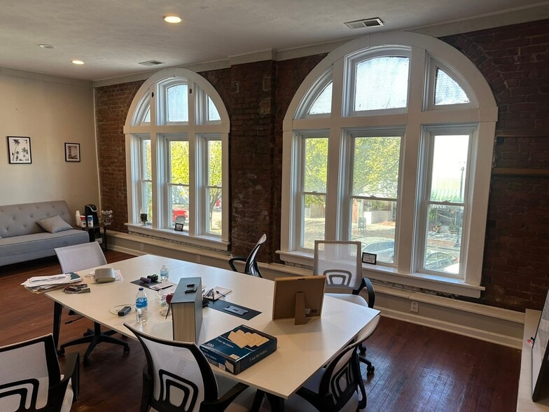 117 Broad St, Kingsport, TN à louer - Photo intérieure - Image 3 de 10