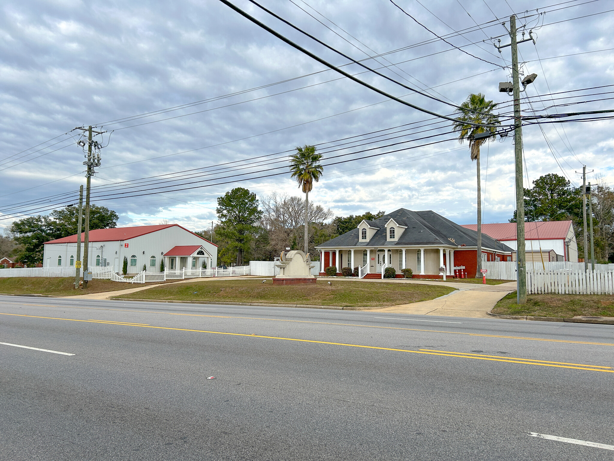 7060 Three Notch Rd, Mobile, AL for sale Building Photo- Image 1 of 10