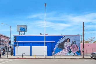 1701 W Sunset Blvd, Los Angeles, CA for lease Building Photo- Image 1 of 6