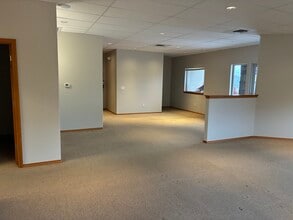 1409 N Pittsburg St, Kennewick, WA à louer Photo intérieure- Image 2 de 8