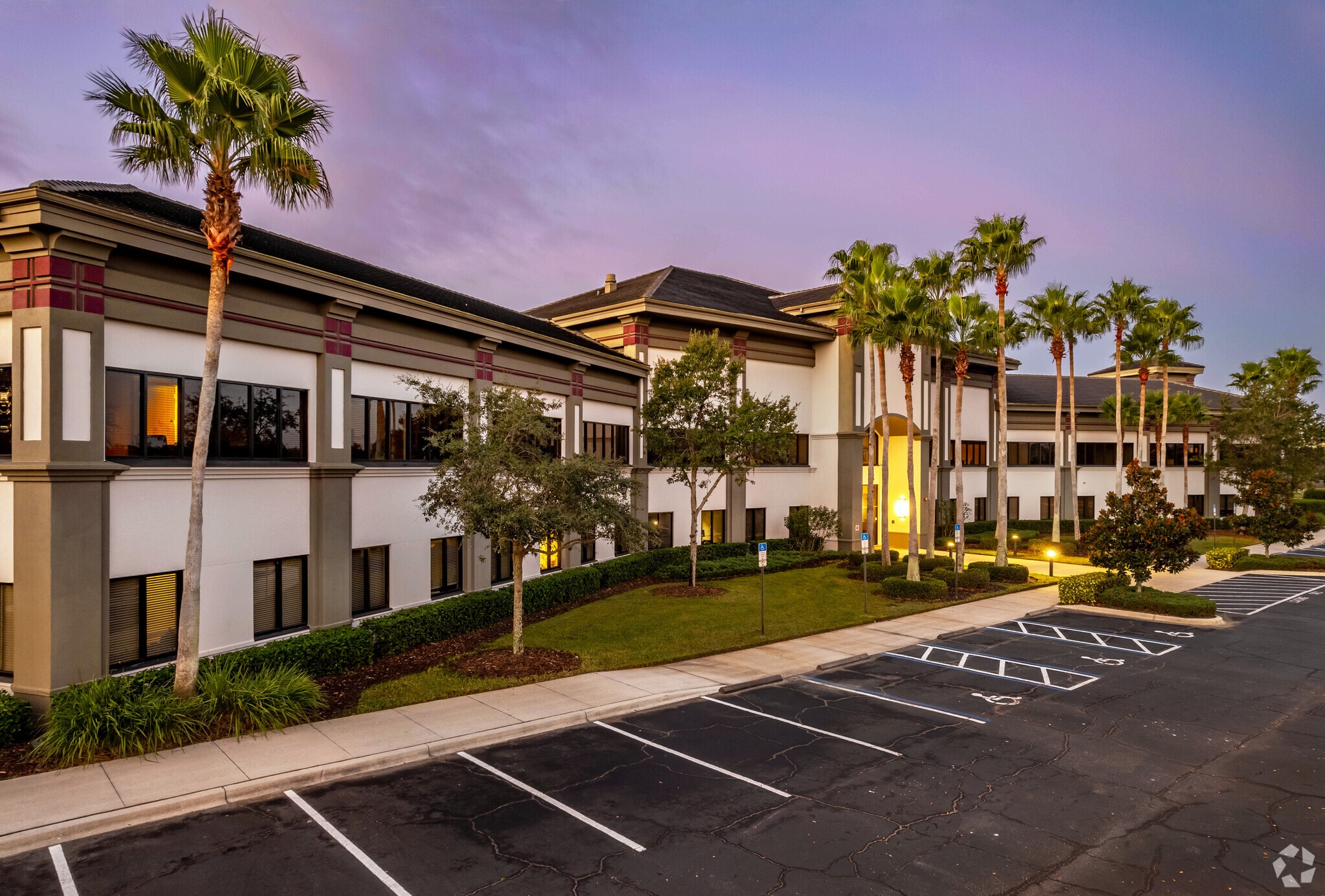 6901 Professional Pky E, Sarasota, FL à louer Photo du bâtiment- Image 1 de 16