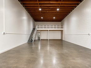 717-727 W 14th St, Long Beach, CA à louer Photo intérieure- Image 1 de 2