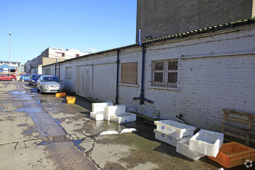 14 Russell Rd, Aberdeen à vendre - Photo principale - Image 1 de 2