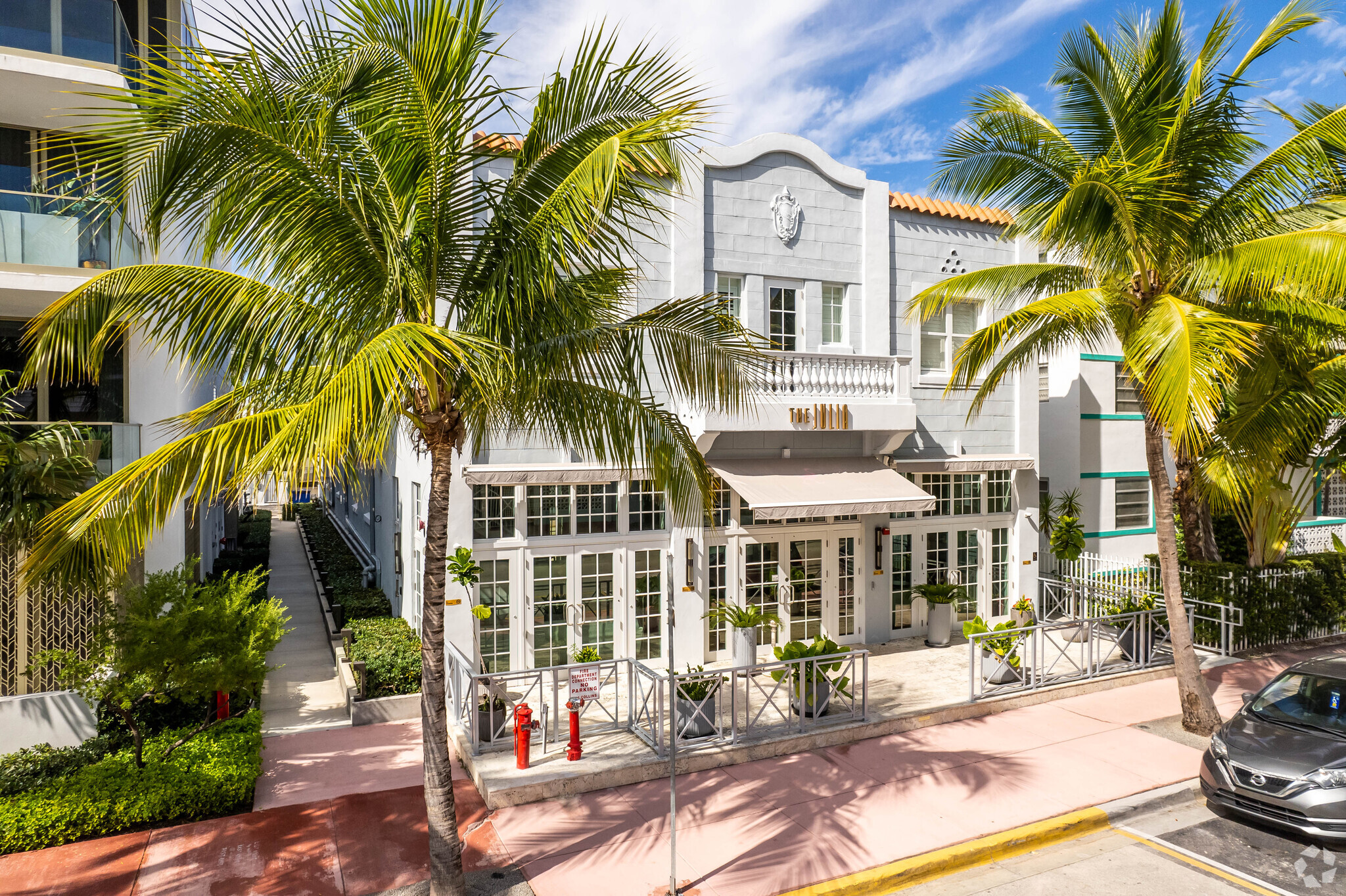 336 Collins Ave, Miami Beach, FL for sale Primary Photo- Image 1 of 1