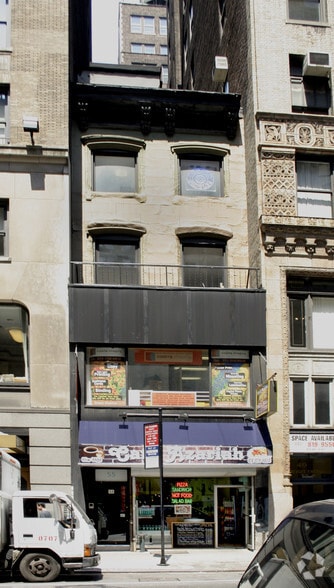 55 W 38th St, New York, NY for sale - Building Photo - Image 2 of 8