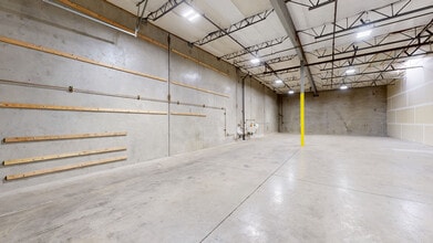 14200 SE 98th Ct, Clackamas, OR for lease Matterport 3D Scan- Image 1 of 13