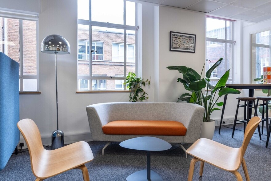 296-302 High Holborn, London for lease - Building Photo - Image 3 of 12