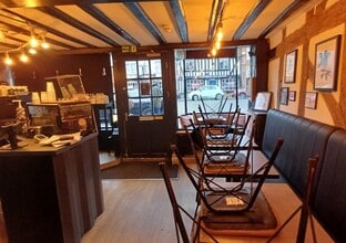 102-103 Bancroft, Hitchin for lease Interior Photo- Image 2 of 3