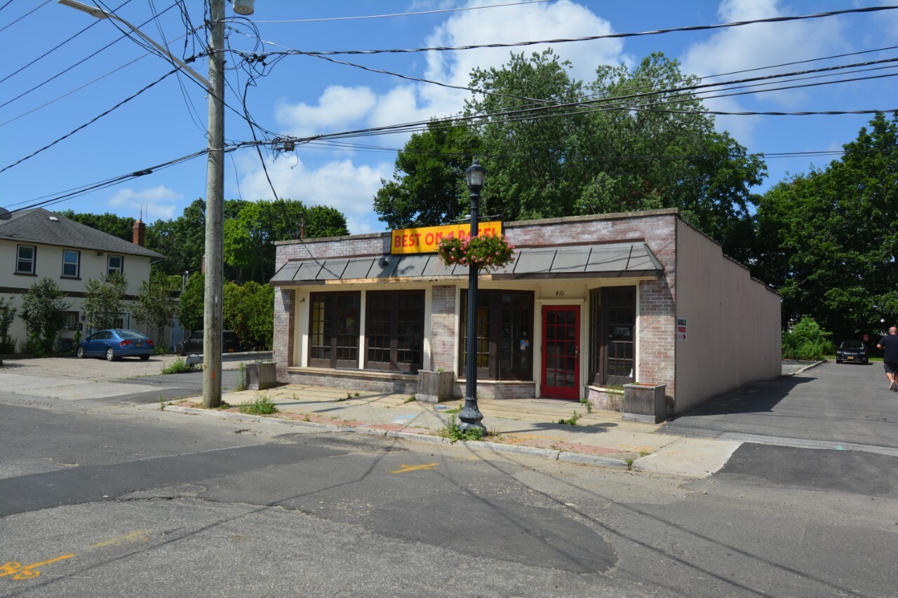 410 Lake Ave, Saint James, NY for sale Building Photo- Image 1 of 1