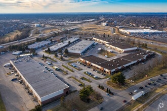 3600 Chamberlain Ln, Louisville, KY - AERIAL  map view