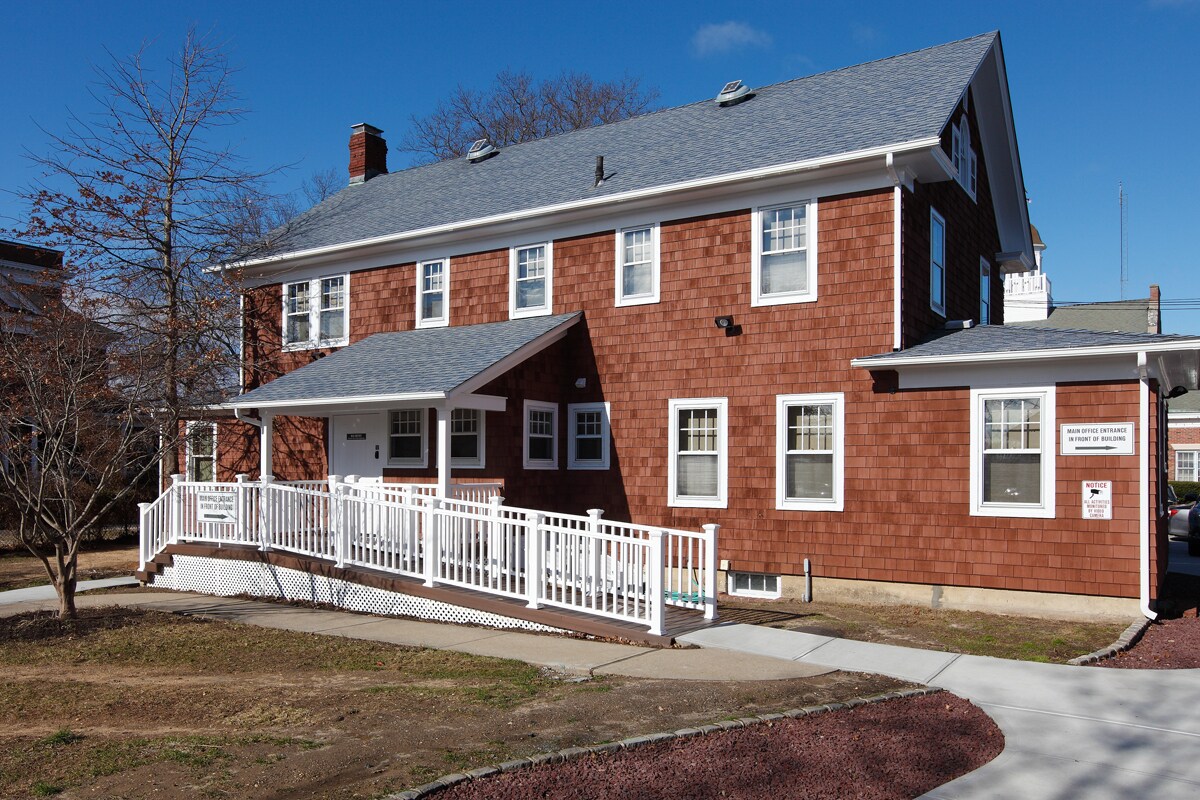 21 E 2nd St, Riverhead, NY for sale Building Photo- Image 1 of 8