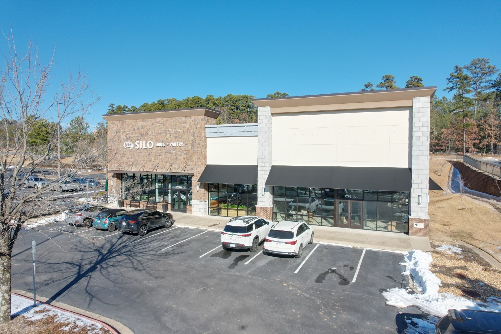 17701 Chenal Pky, Little Rock, AR for lease Building Photo- Image 1 of 7