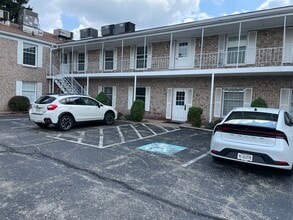 701 N Hermitage Rd, Hermitage, PA for lease Interior Photo- Image 1 of 14