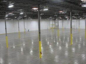 2322 French Settlement Rd, Dallas, TX à louer Photo intérieure- Image 1 de 1