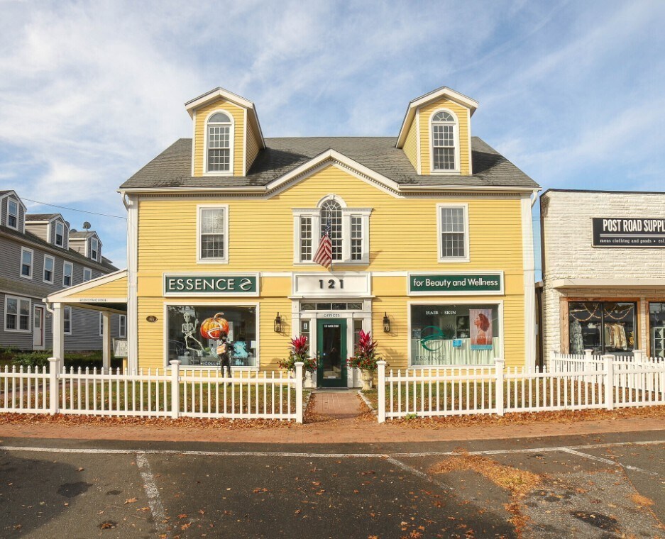 121-125 Main St, Old Saybrook, CT à vendre Photo du bâtiment- Image 1 de 24
