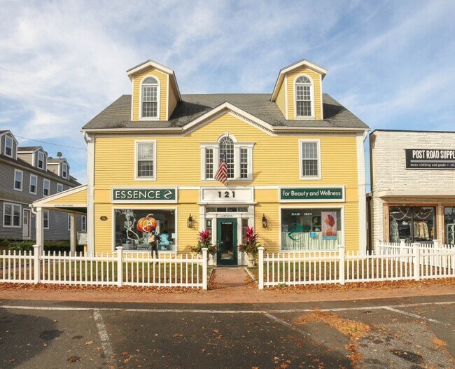 More details for 121-125 Main St, Old Saybrook, CT - Retail for Sale