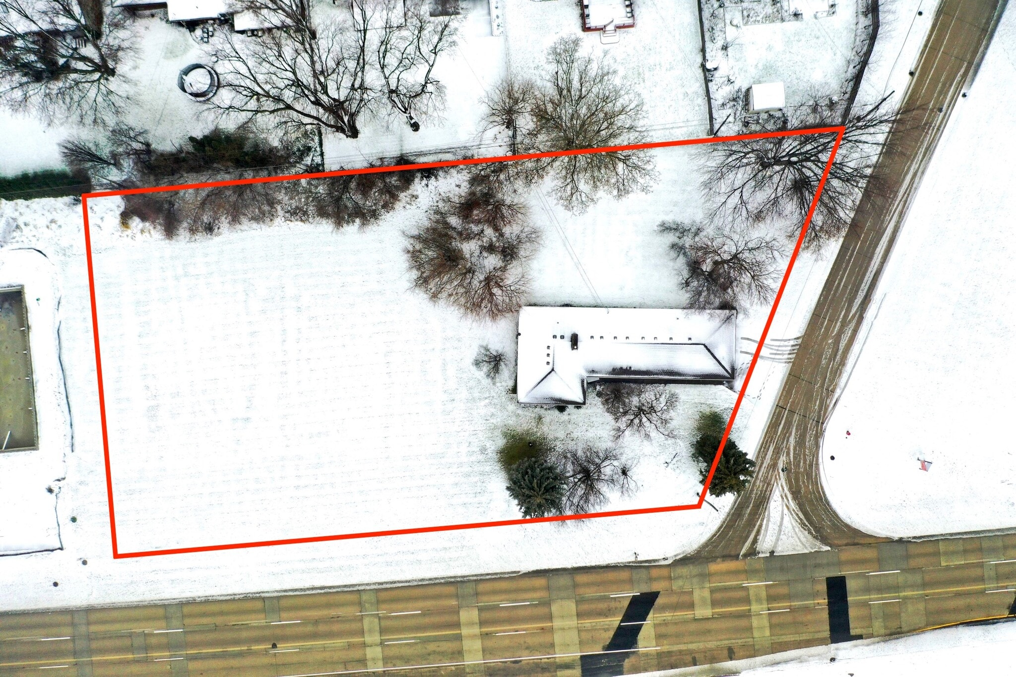 42431 Mound Rd, Sterling Heights, MI for sale Primary Photo- Image 1 of 36